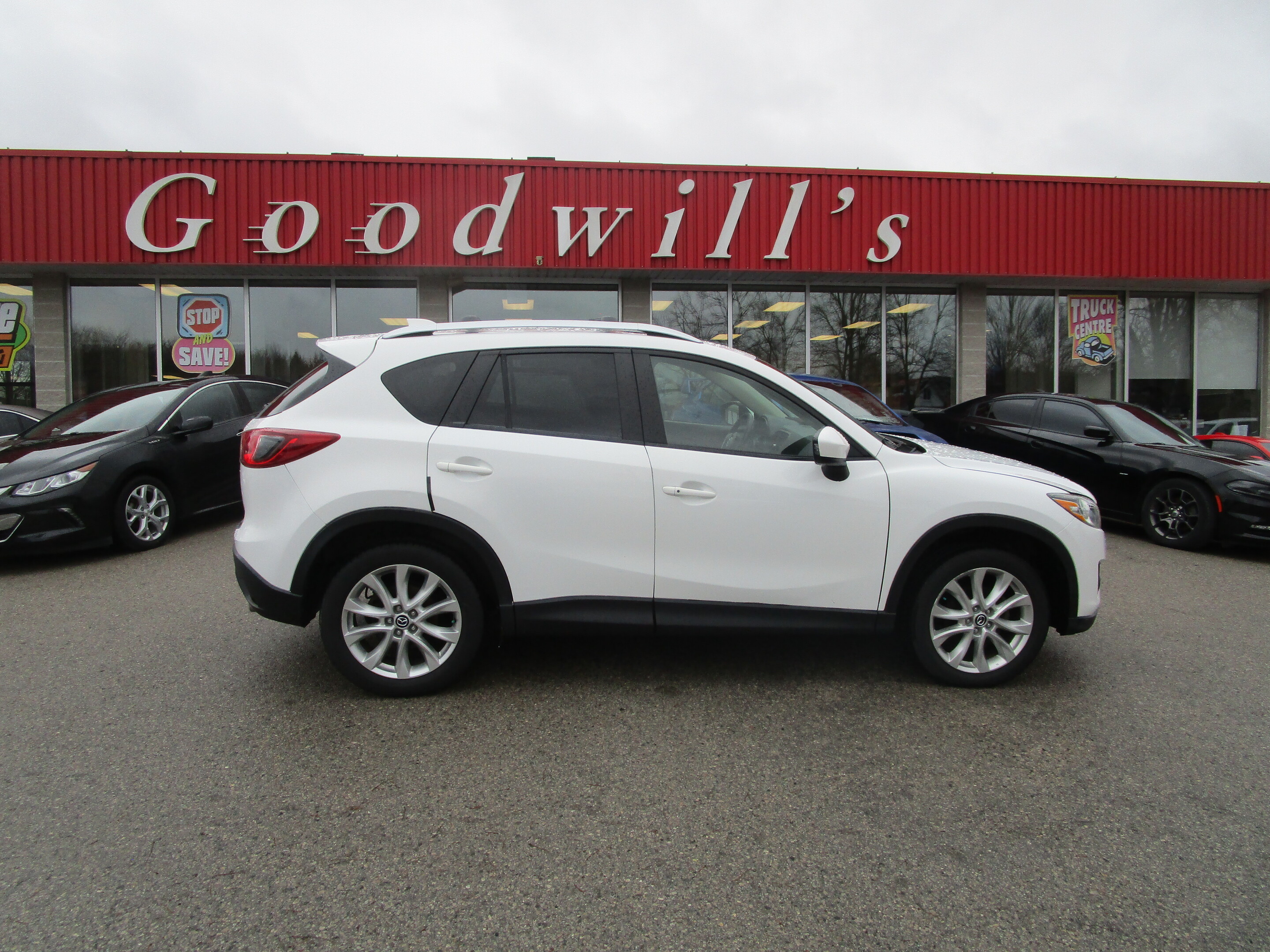 2014 Mazda CX-5 GT, HEATED LEATHER, AWD, POWER SEATS, BACKUP CAM!