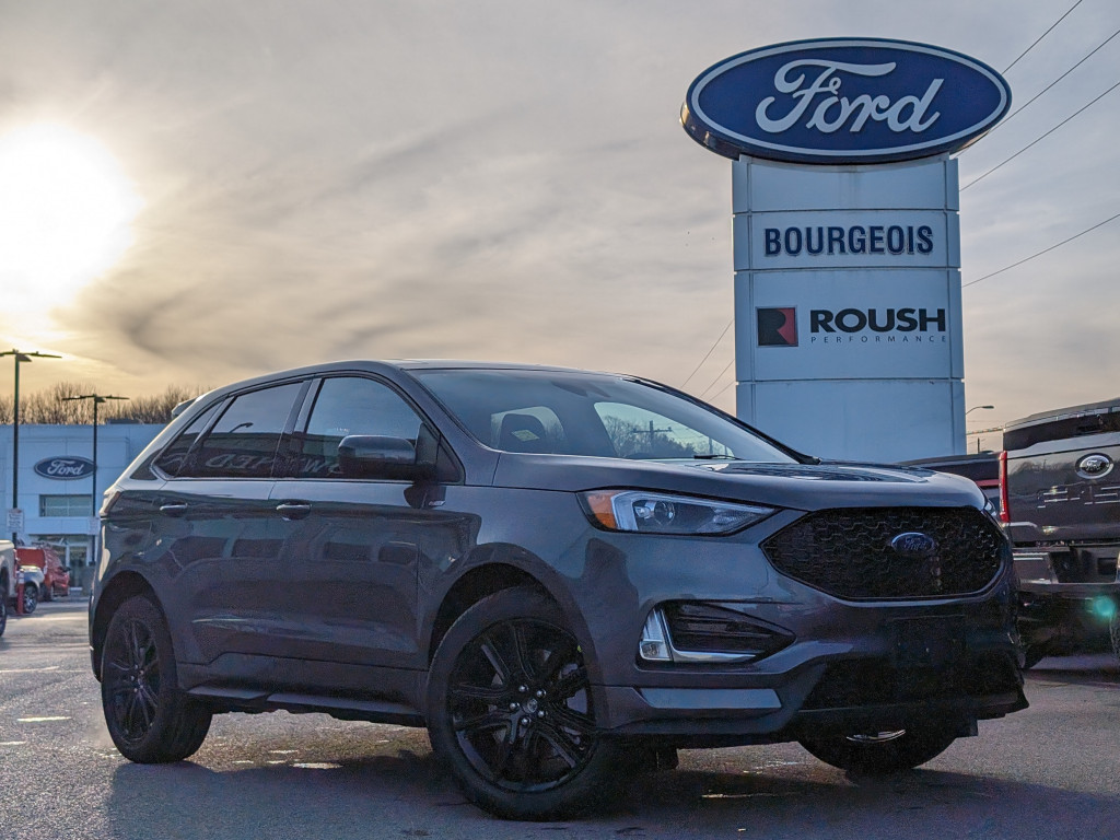 2024 Ford Edge ST Line  *ADAPTIVE CRUISE, PANO ROOF, REMOTE START