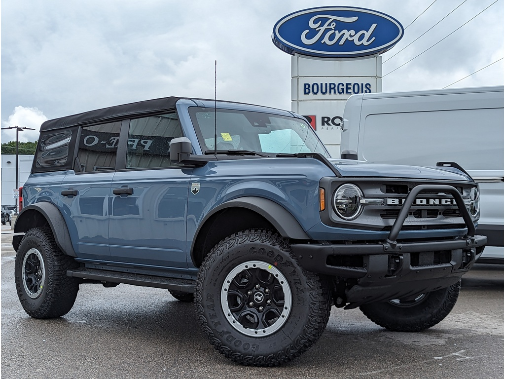 2023 Ford Bronco Big Bend  *SASQUATCH & TOWING PACKAGE*