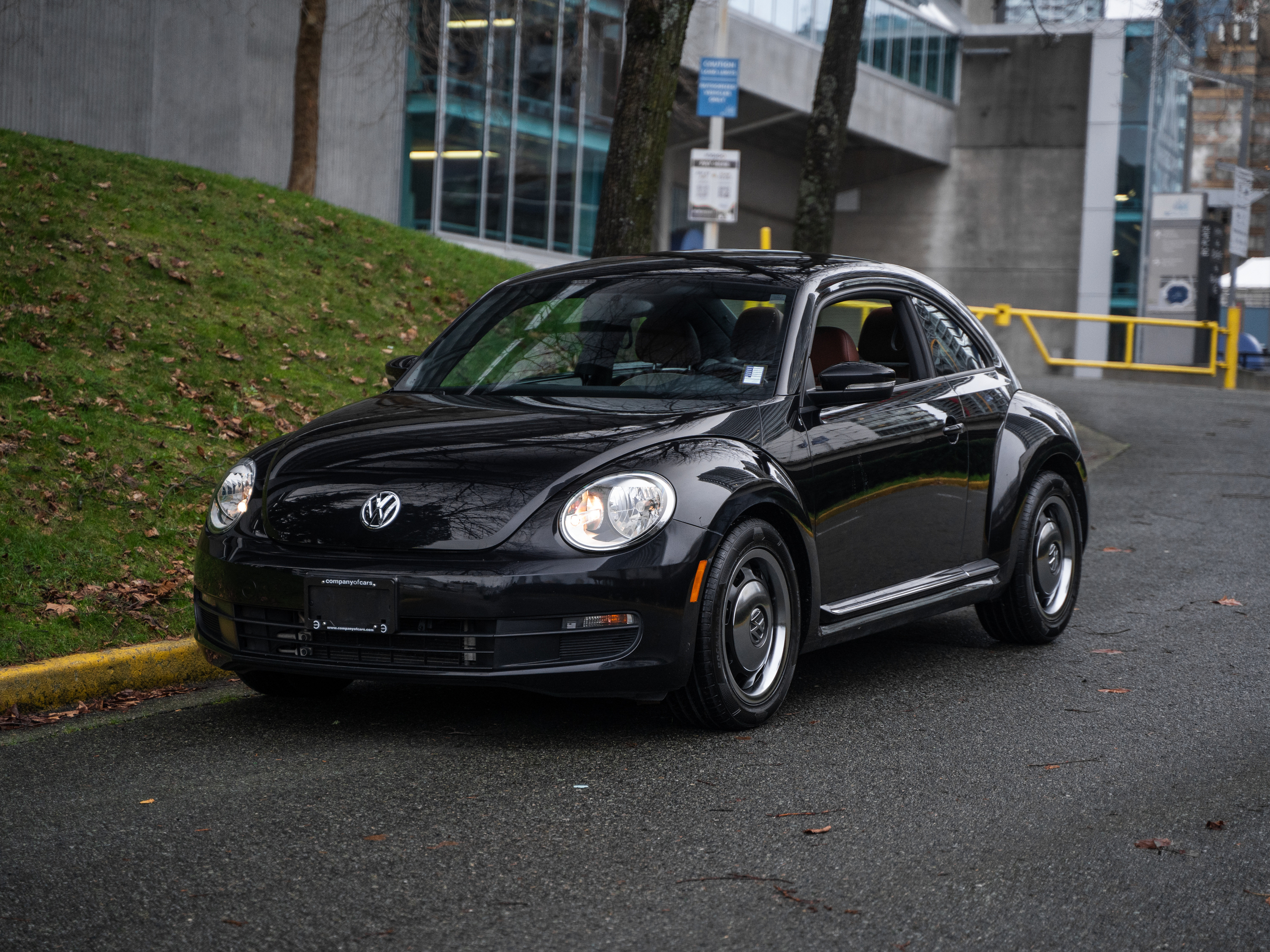 2015 Volkswagen Beetle Coupe 2dr Cpe 1.8 TSI Auto Trendline