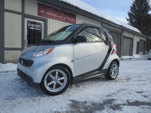2015 smart fortwo 2dr Cpe Pure