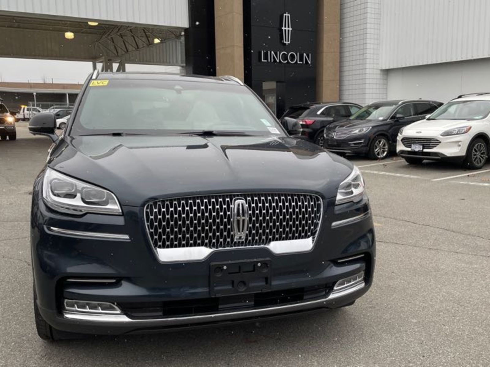 2023 Lincoln Aviator RESERVE AWD - 10TOUCHSCREEN/WIRELESS CHARGING PAD
