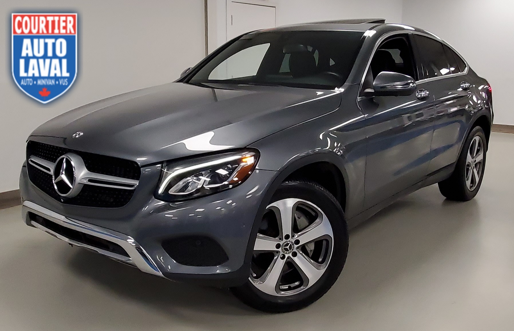 2018 Mercedes-Benz GLC 4MATIC Coupe - OFF ROAD PACK - CHROME PACK 