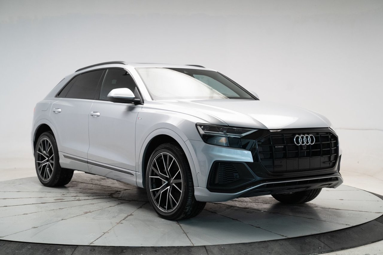 2022 Audi Q8 55 Progressiv quattro Progressiv | Black Optics | 