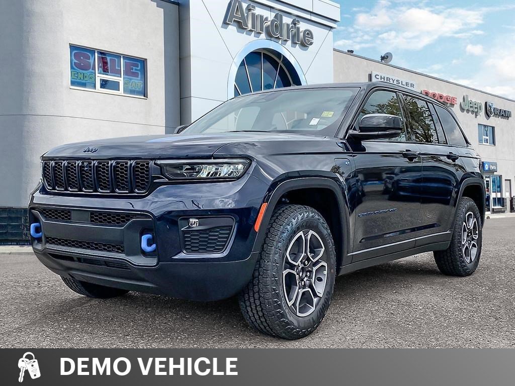 2023 Jeep Grand Cherokee 4xe Trailhawk | Off Road Capable | 4.2L/100 in Hybrid