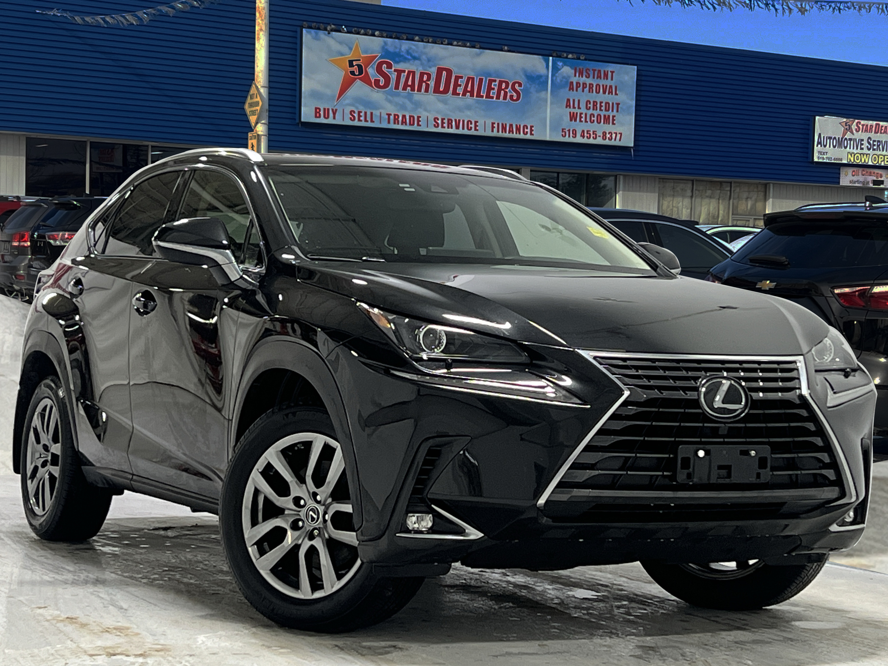 2019 Lexus NX LEATHER SUNROOF H-SEATS! WE FINANCE ALL CREDIT!