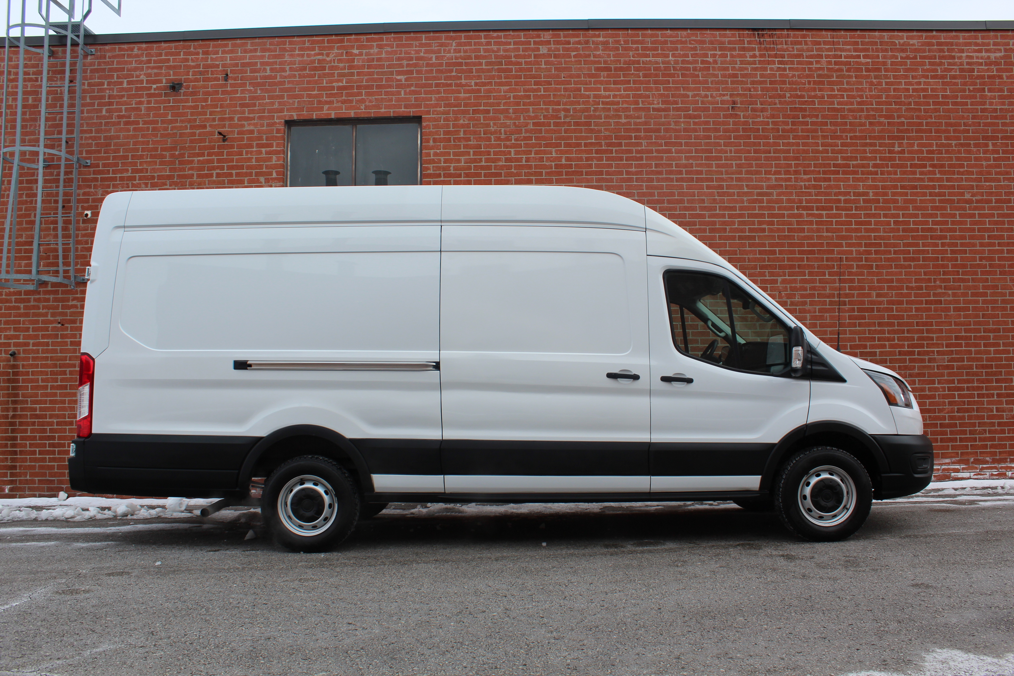 2021 Ford Transit Cargo Van T-250 -- EXTENDED - HIGH ROOF