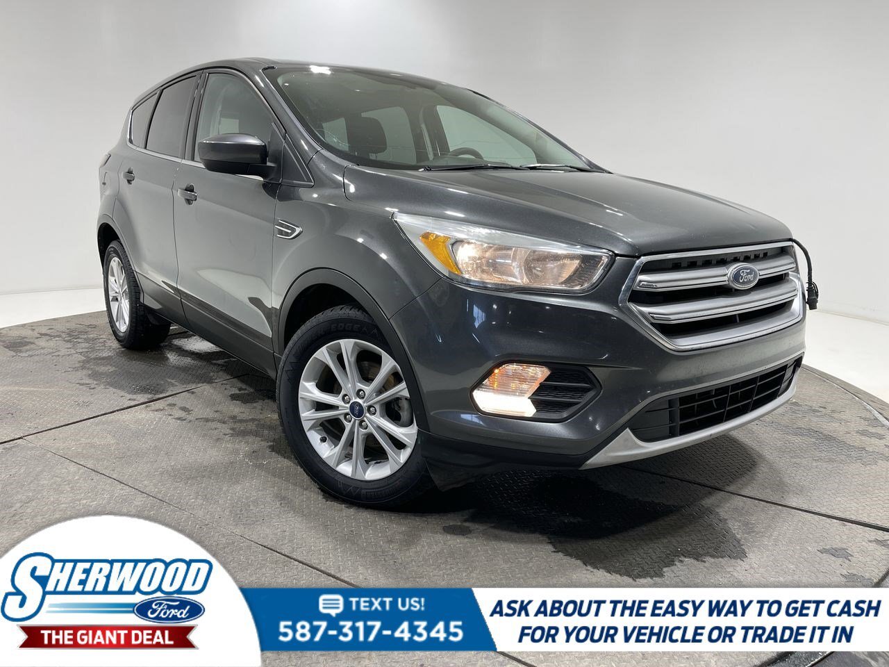 2017 Ford Escape SE- $0 Down $88 Weekly - NEW BRAKES & TIRES