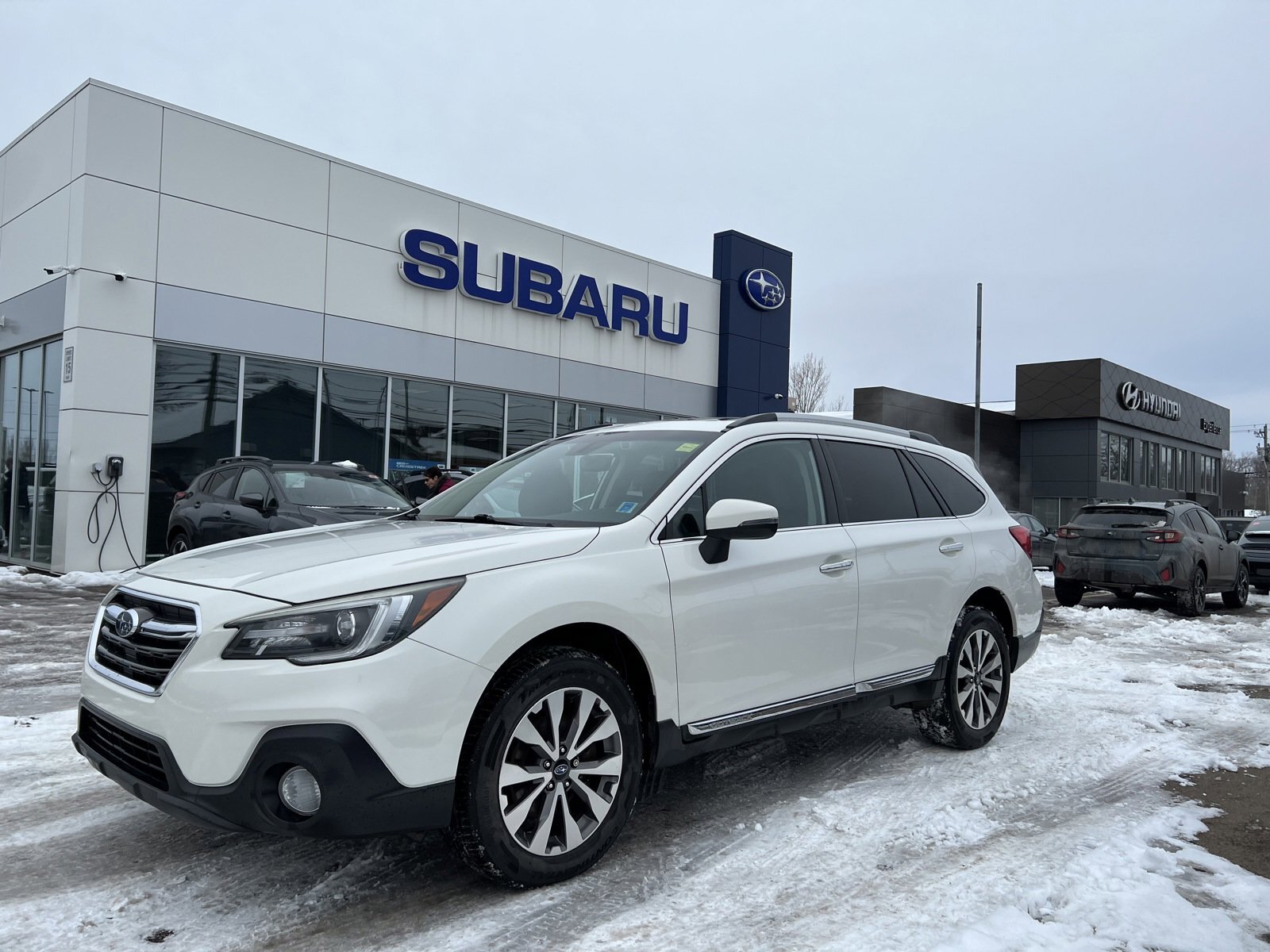 2018 Subaru Outback Premier