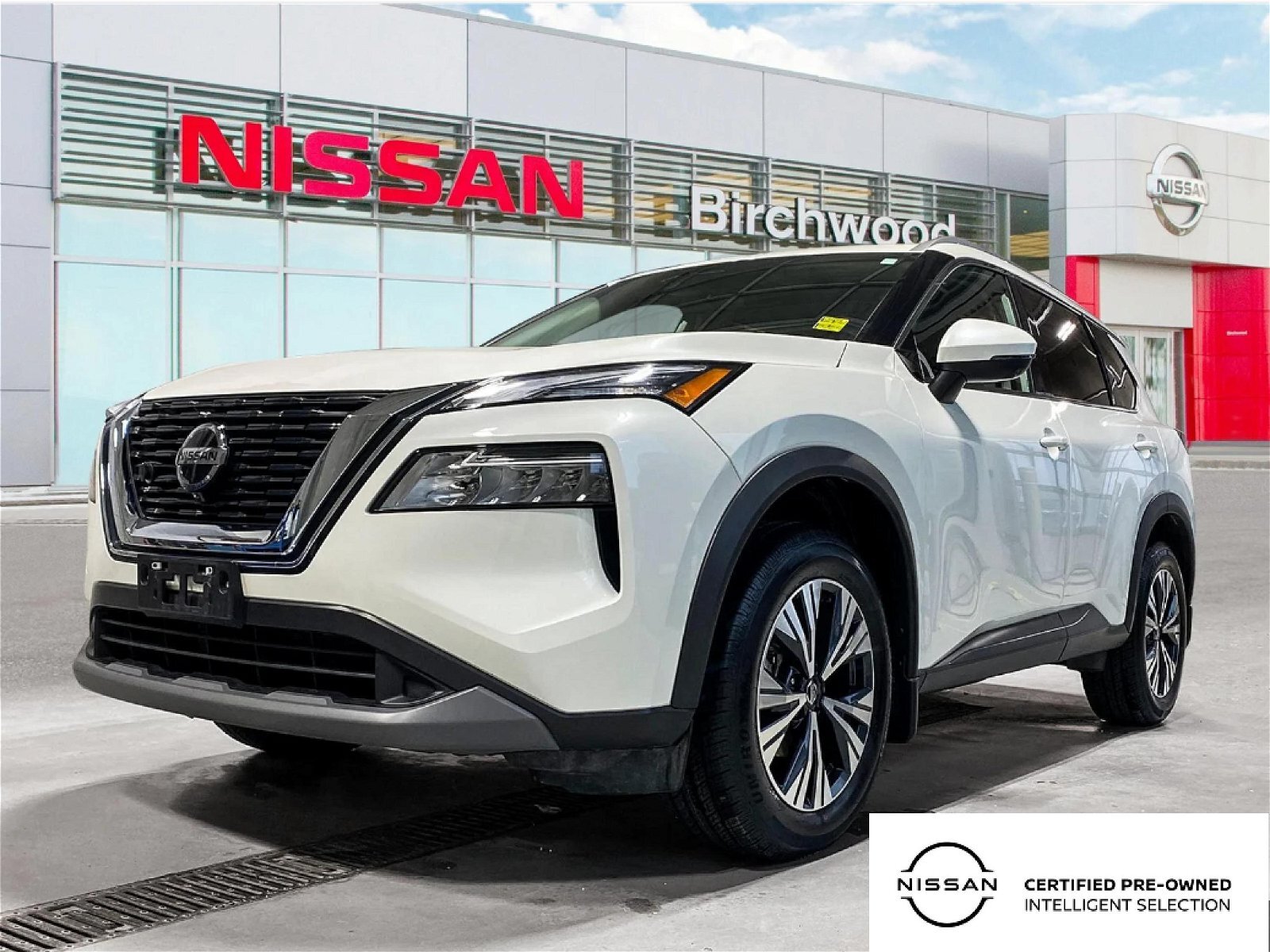 2021 Nissan Rogue SV Accident Free | Locally Owned | Low KM's