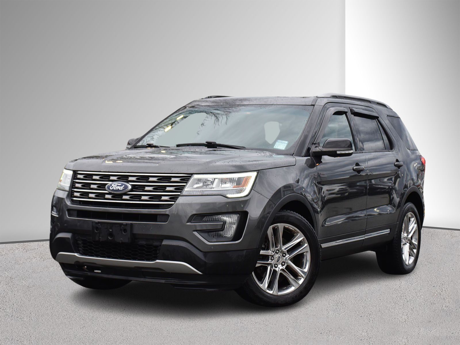 2016 Ford Explorer XLT - Leather, Backup Cam, Sunroof, Parking Sensor