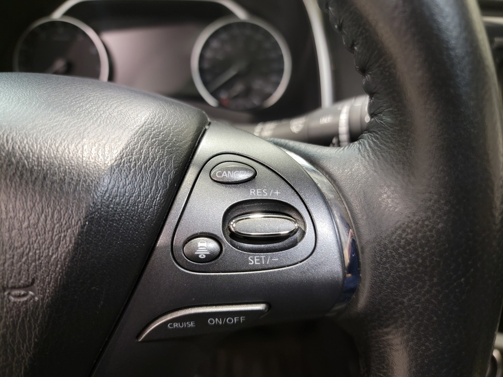 Nissan Murano 2020 Climatisation, Système de navigation, Mirroirs électriques, Sièges électriques, Vitres électriques, Régulateur de vitesse, Sièges chauffants, Intérieur cuir, Verrouillage électrique, Bluetooth, Toit ouvrant à vision panoramique, caméra-rétroviseur, Commandes de la radio au volant