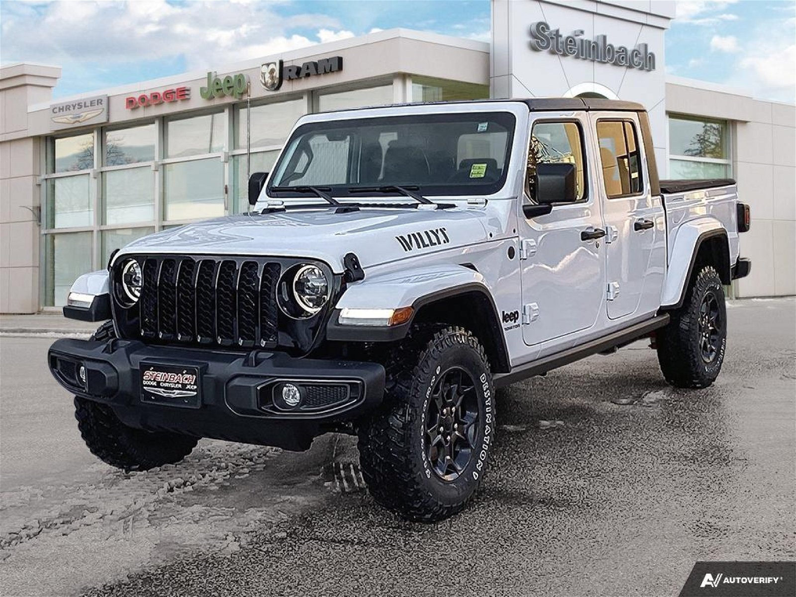 2023 Jeep Gladiator Willys Gladiator Clearance Sale on Now!