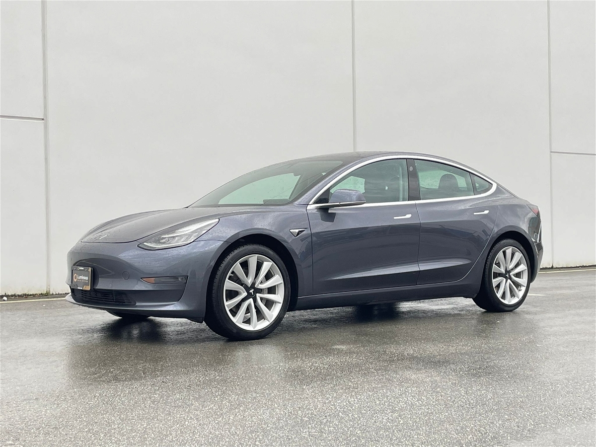 2020 Tesla Model 3 Standard Range Plus - NO PST