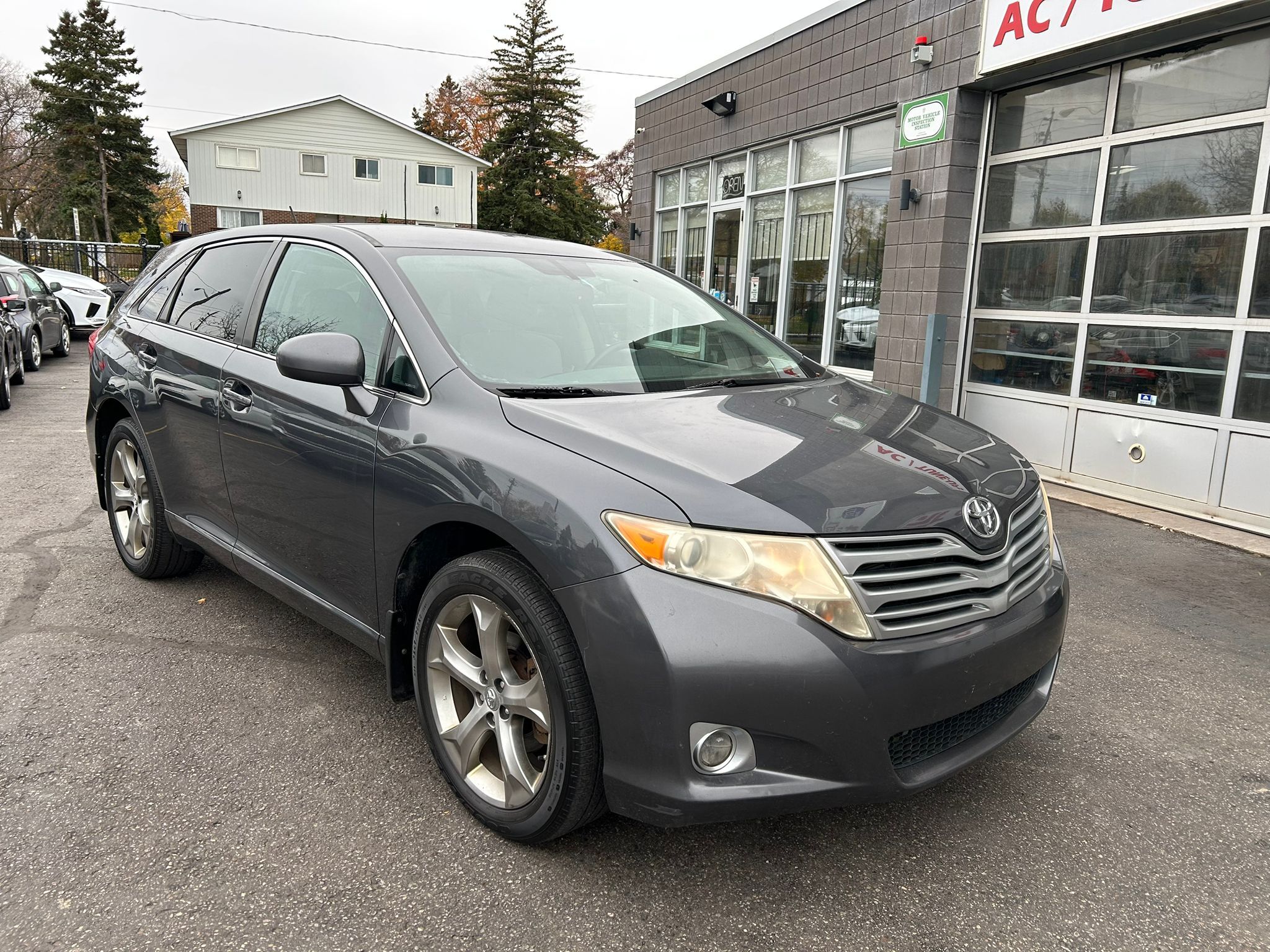 2010 Toyota Venza 4dr Wgn V6 1 Owner Accident free Certified