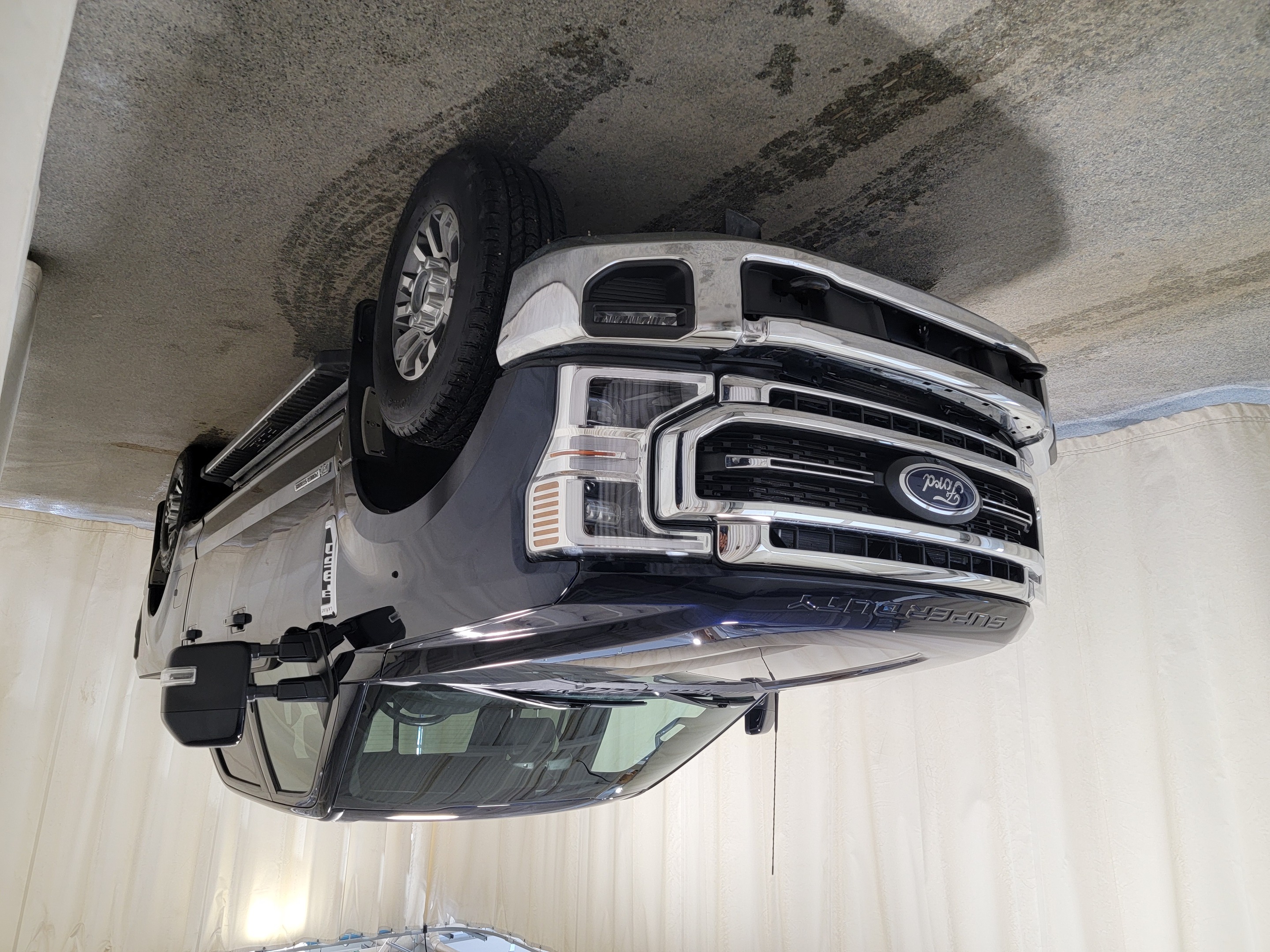 2022 Ford F-350 LARIAT W/ TRAILER TOW PKG