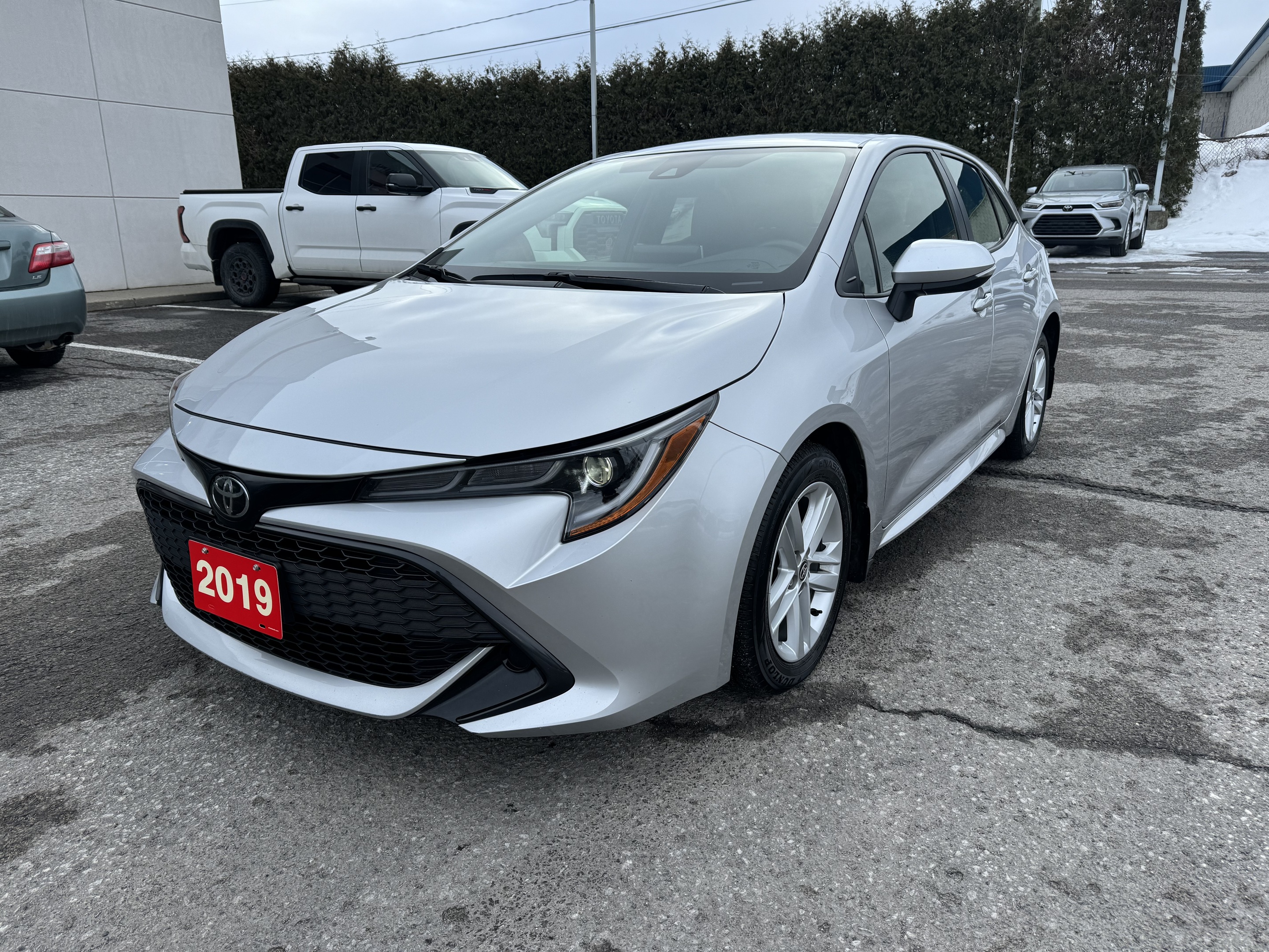2019 Toyota Corolla Hatchback SE ONE OWNER ECP 84/200,000KM MAGS TOYOTA CERT