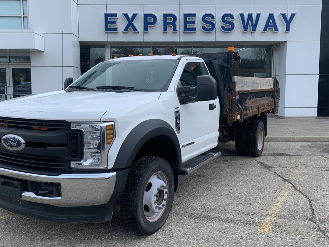 2018 Ford F-550 XL - 4x4  Chassis Regular Cab   169 WB WITH DUMP B