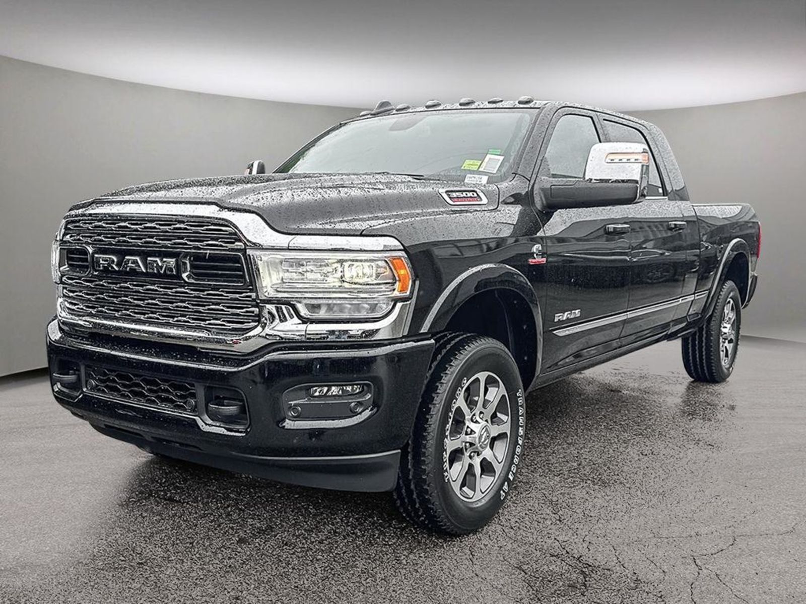 2024 Ram 3500 Limited + 4X4/UCONNECT 5 NAVI/REAR VIEW CAM/NO EXT