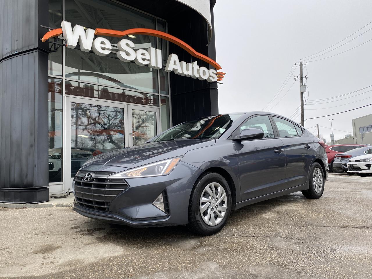 2020 Hyundai Elantra Essential w/Heated Seats, Back-Up Camera & More!