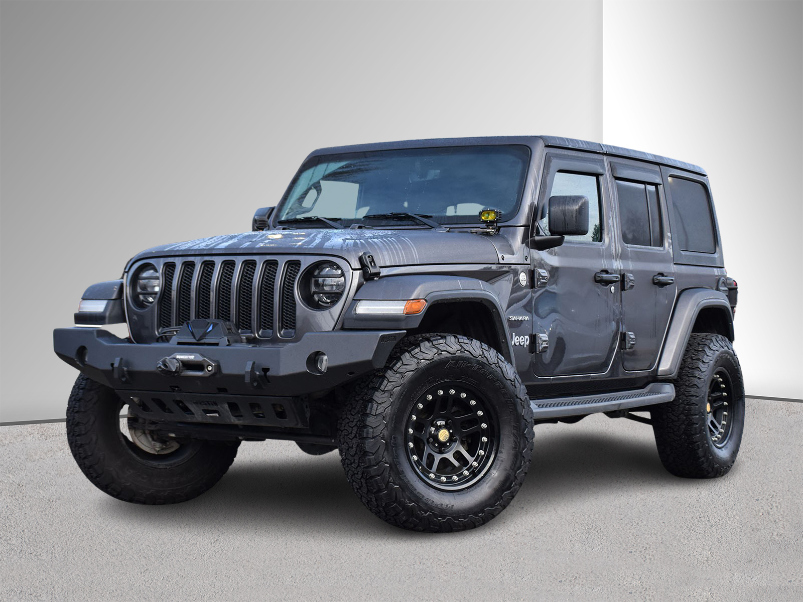 2019 Jeep WRANGLER UNLIMITED Sahara - No Accidents, Leather, Nav, Dual Climate