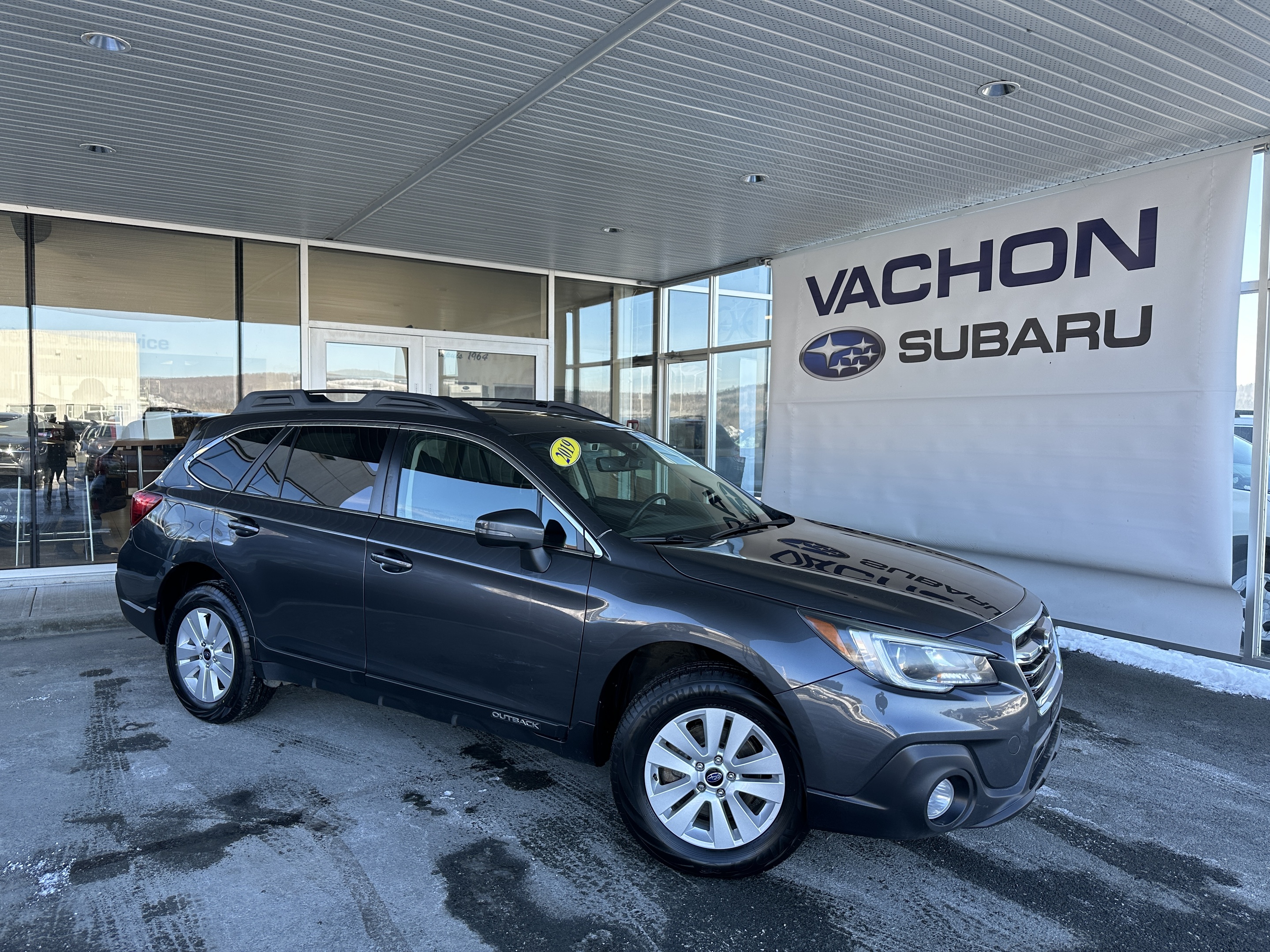 2019 Subaru Outback 2.5i Touring w-EyeSight Pkg