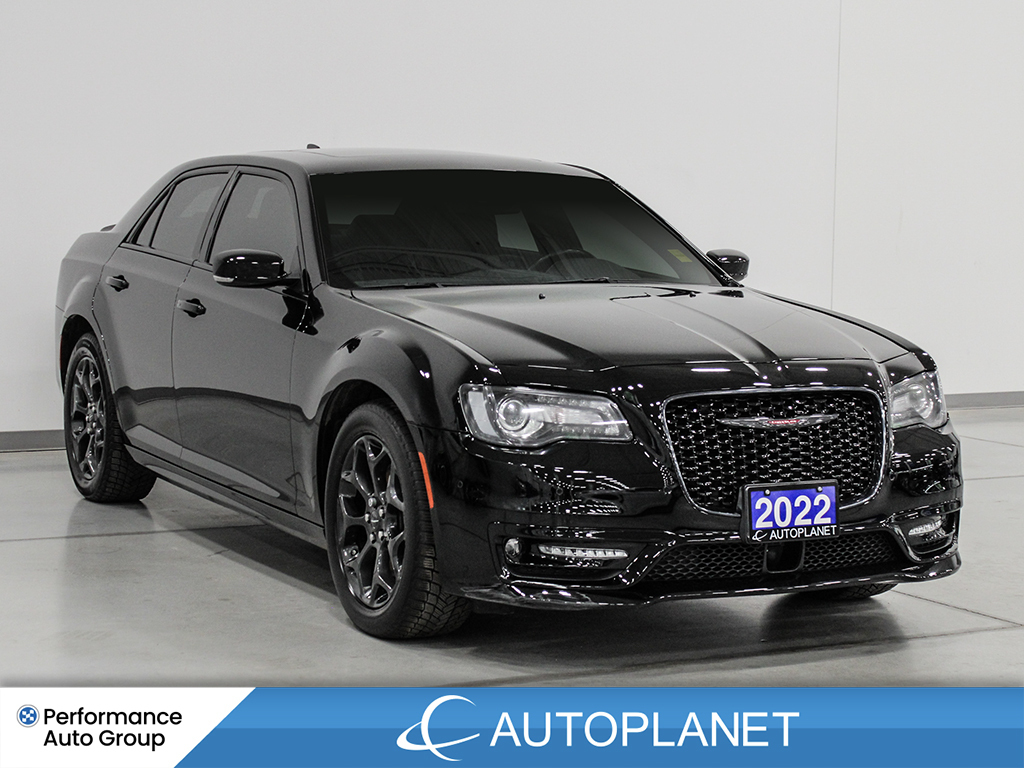 2022 Chrysler 300S AWD, Comfort/SafetyTec Grp, Pano, NEW TIRES!
