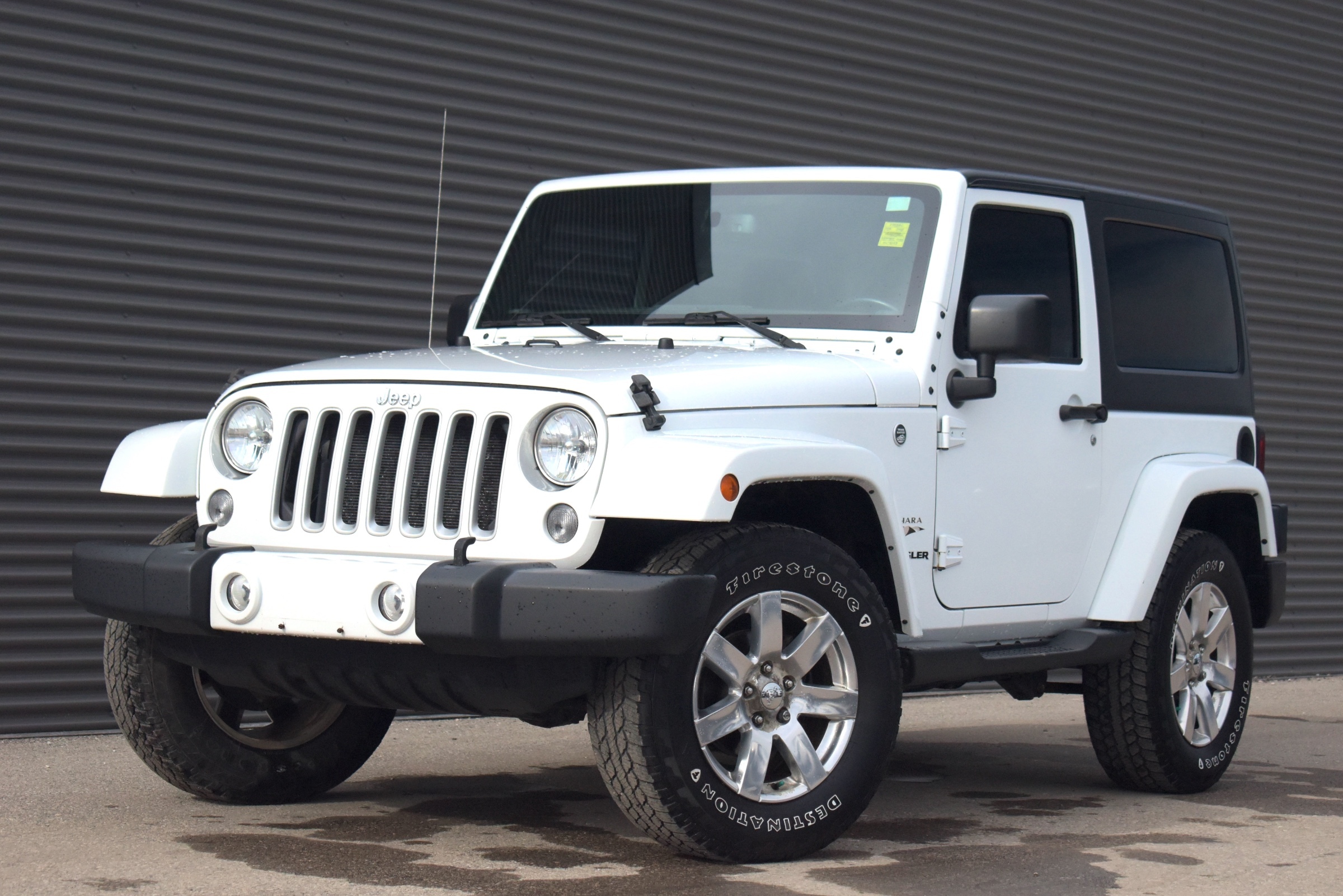2016 Jeep Wrangler Sahara One Owner, Locally Owned, Great In The Wint