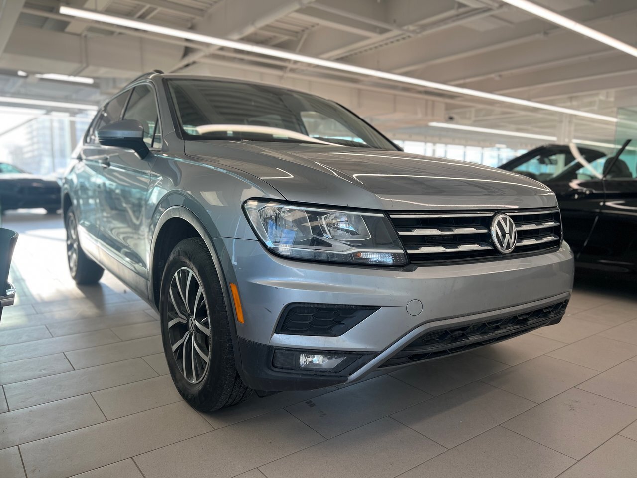 2019 Volkswagen Tiguan Comfortline Awd - Pano roof - Leather - Mags / Toi