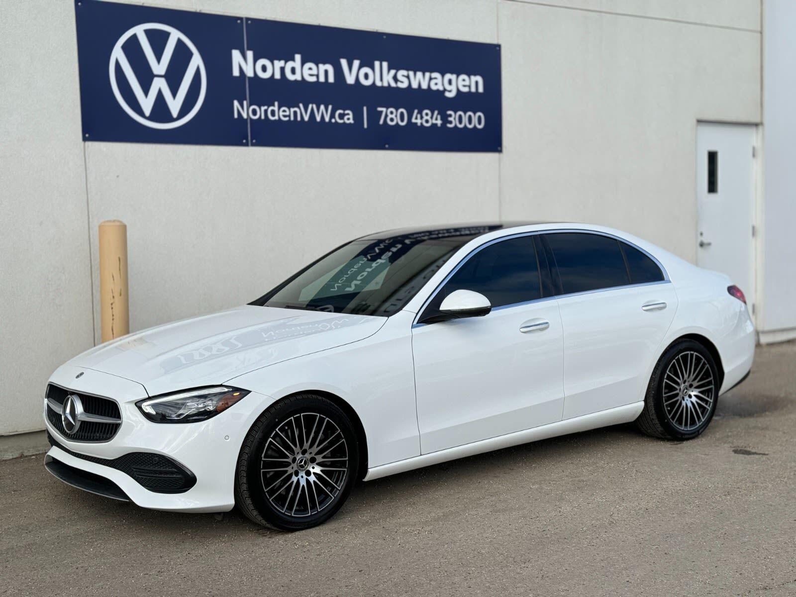 2022 Mercedes-Benz C-Class C300 | AWD | FULLY LOADED | LOW KMS