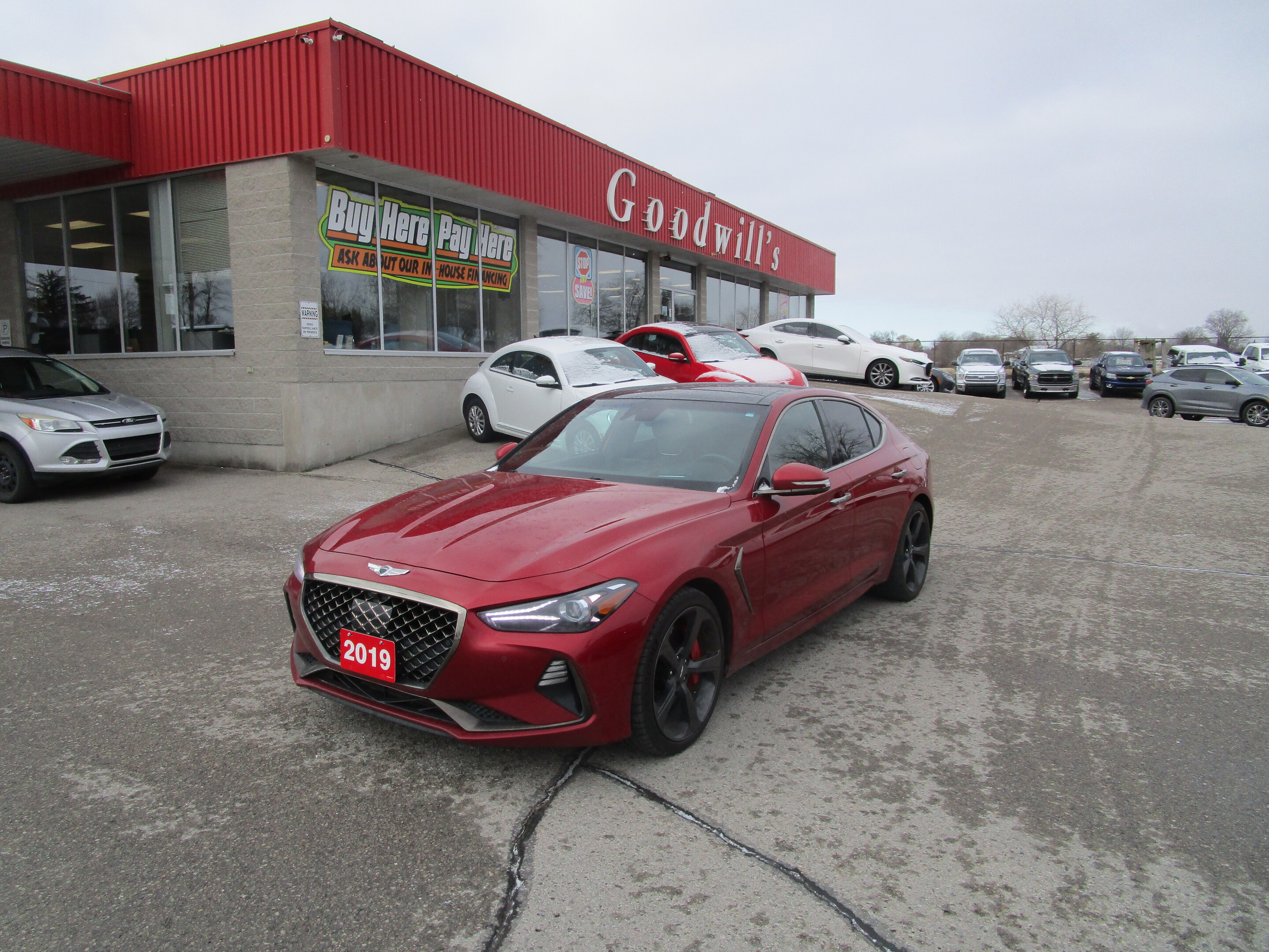 2019 Genesis G70 AWD, HEATED/ COOLED LEATHER, ONLY 87 000 KMS!