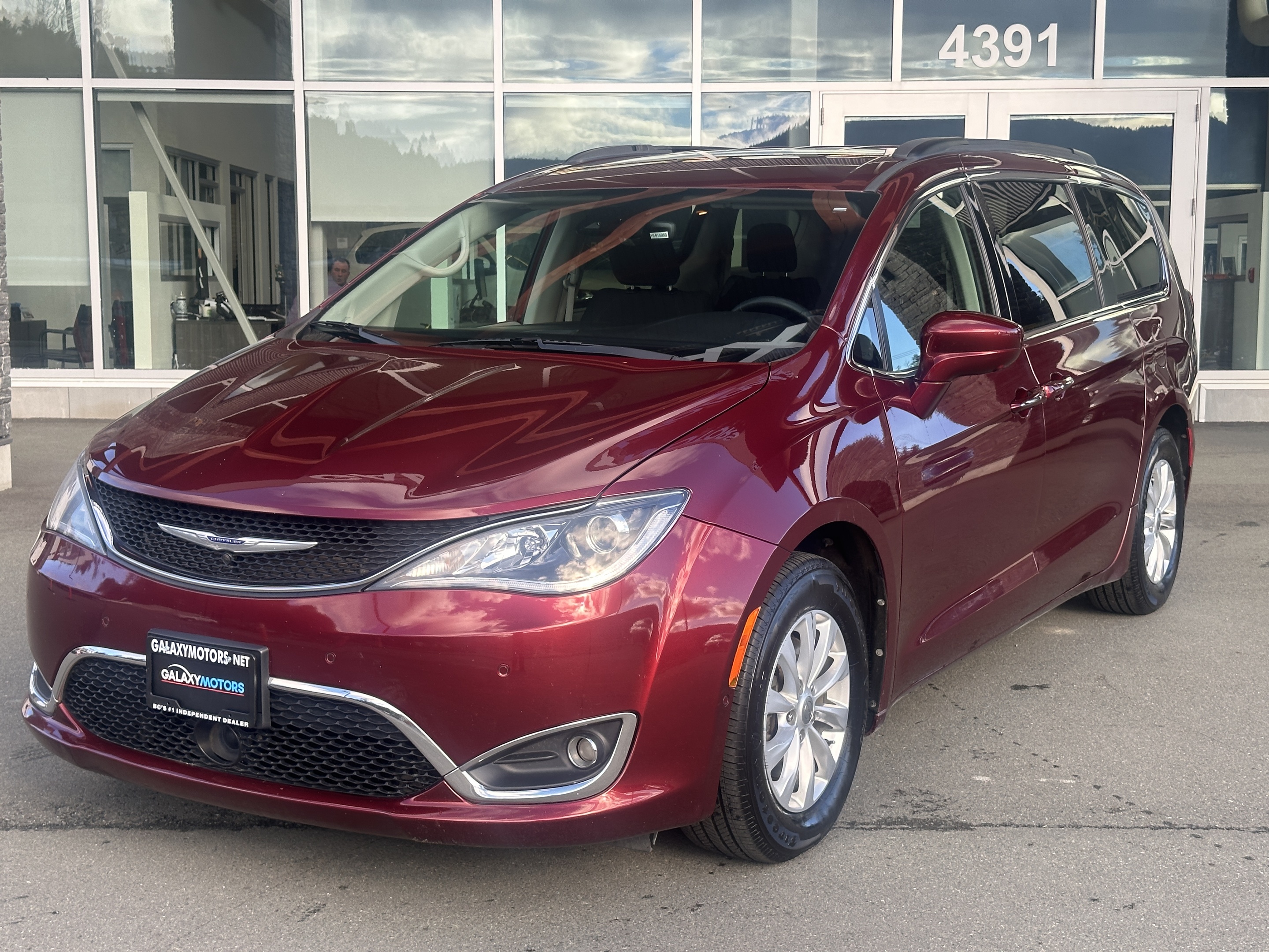 2019 Chrysler Pacifica Touring FWD-Auto,360 Surround Cams,Carplay/AA,AC