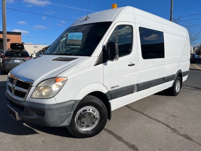 2009 Dodge Sprinter 3500 DUALLY RAISED ROOF 170WB **1 OWNER-ONLY 85,000KM**