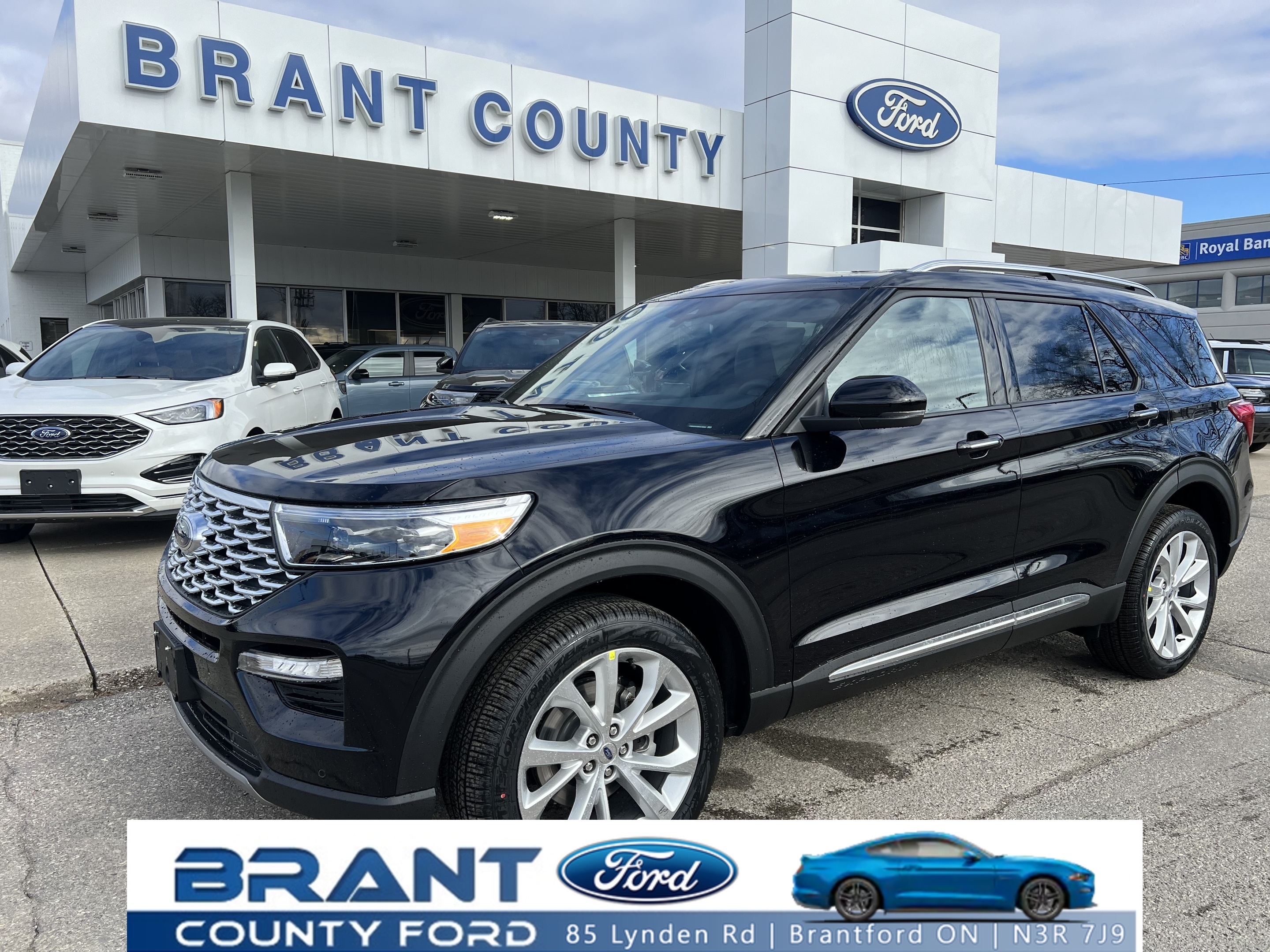 2024 Ford Explorer Platinum 4WD TECH PACKAGE 