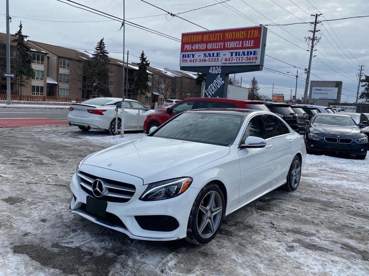 2017 Mercedes-Benz C-Class C300 AMG Package Fully Loaded!