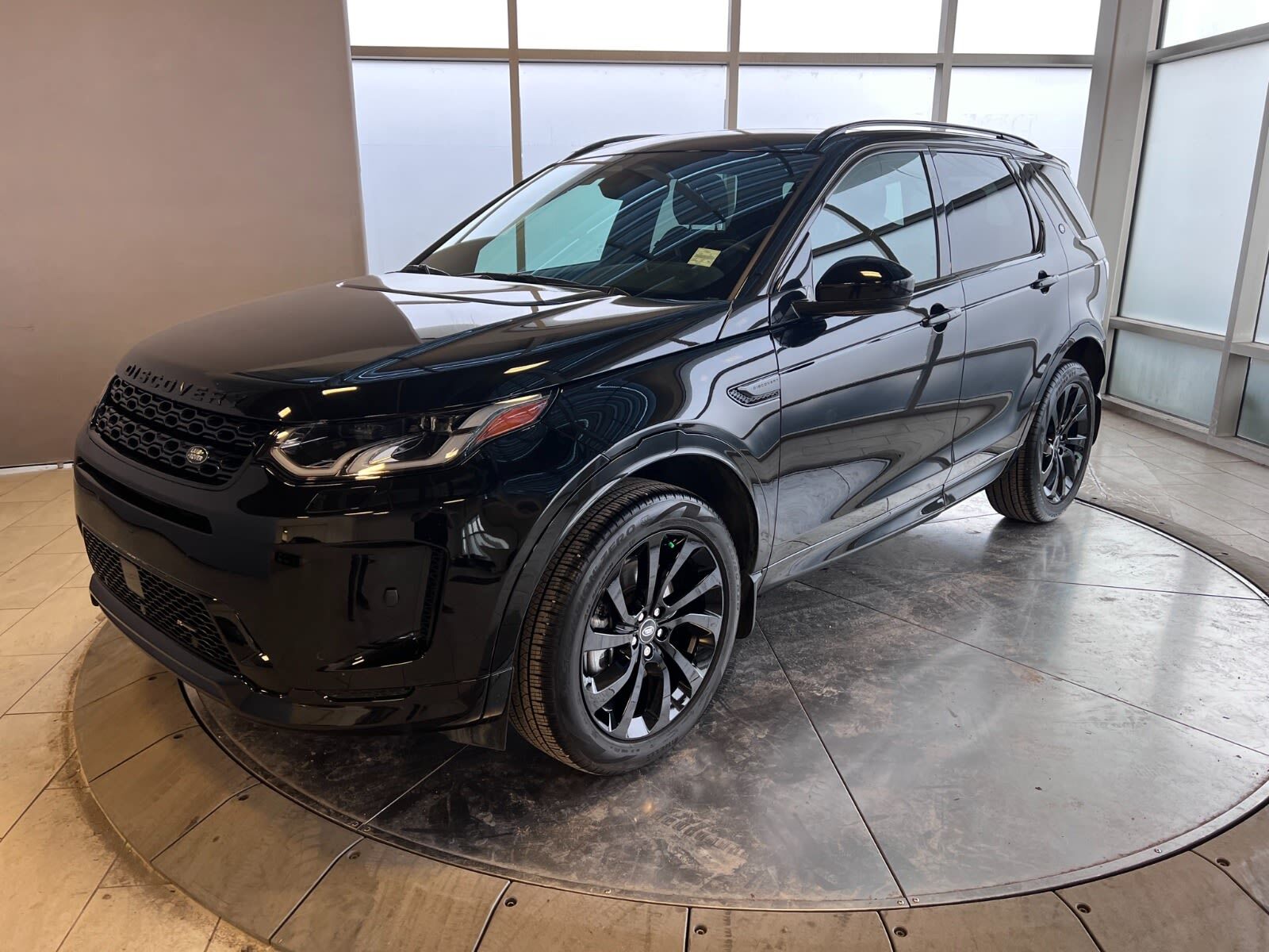 2023 Land Rover Discovery Sport DEMO SALE EVENT ON NOW!