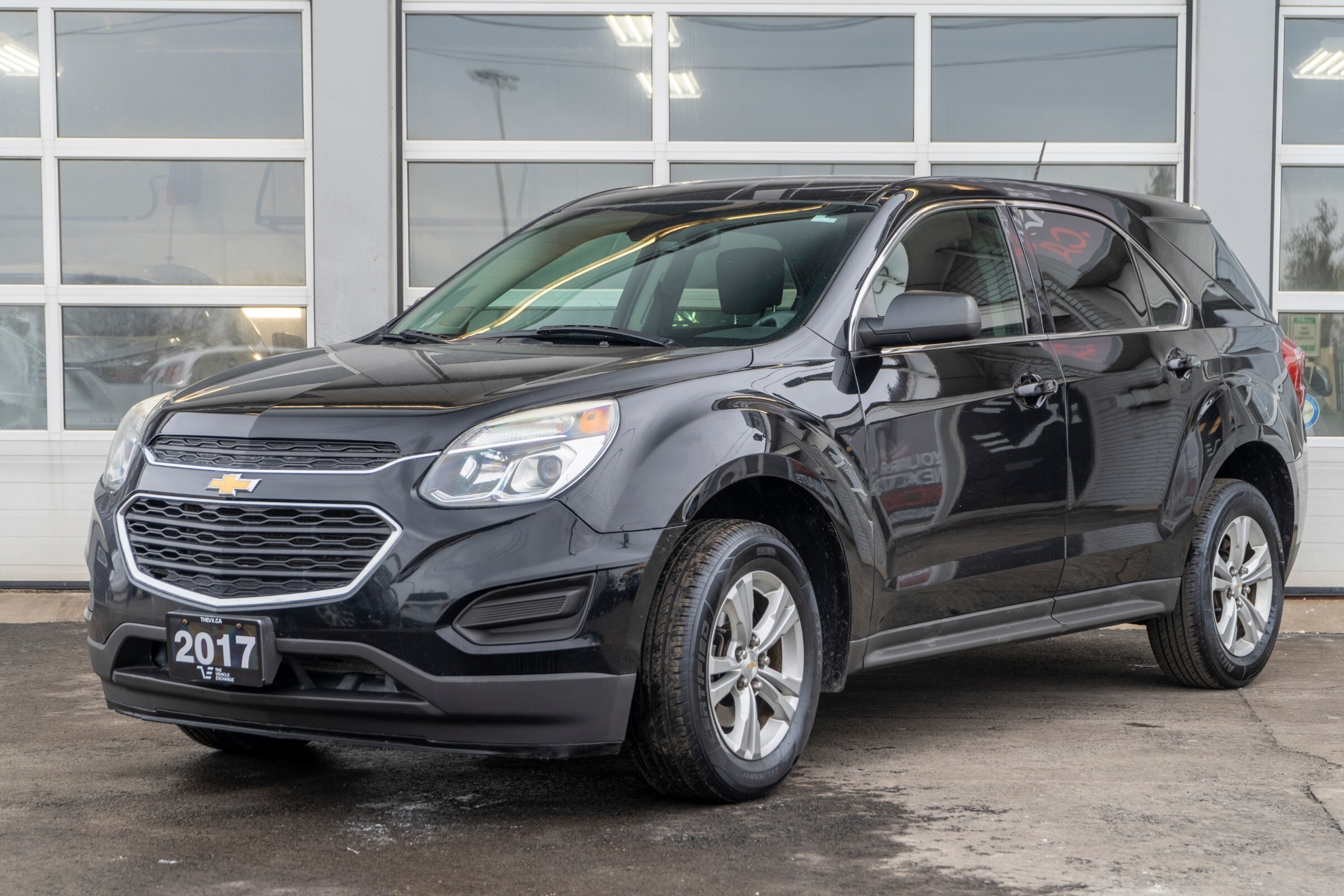 2017 Chevrolet Equinox LS| 2.4L 4Cyl| Local Trade| Bluetooth| Heated Seat