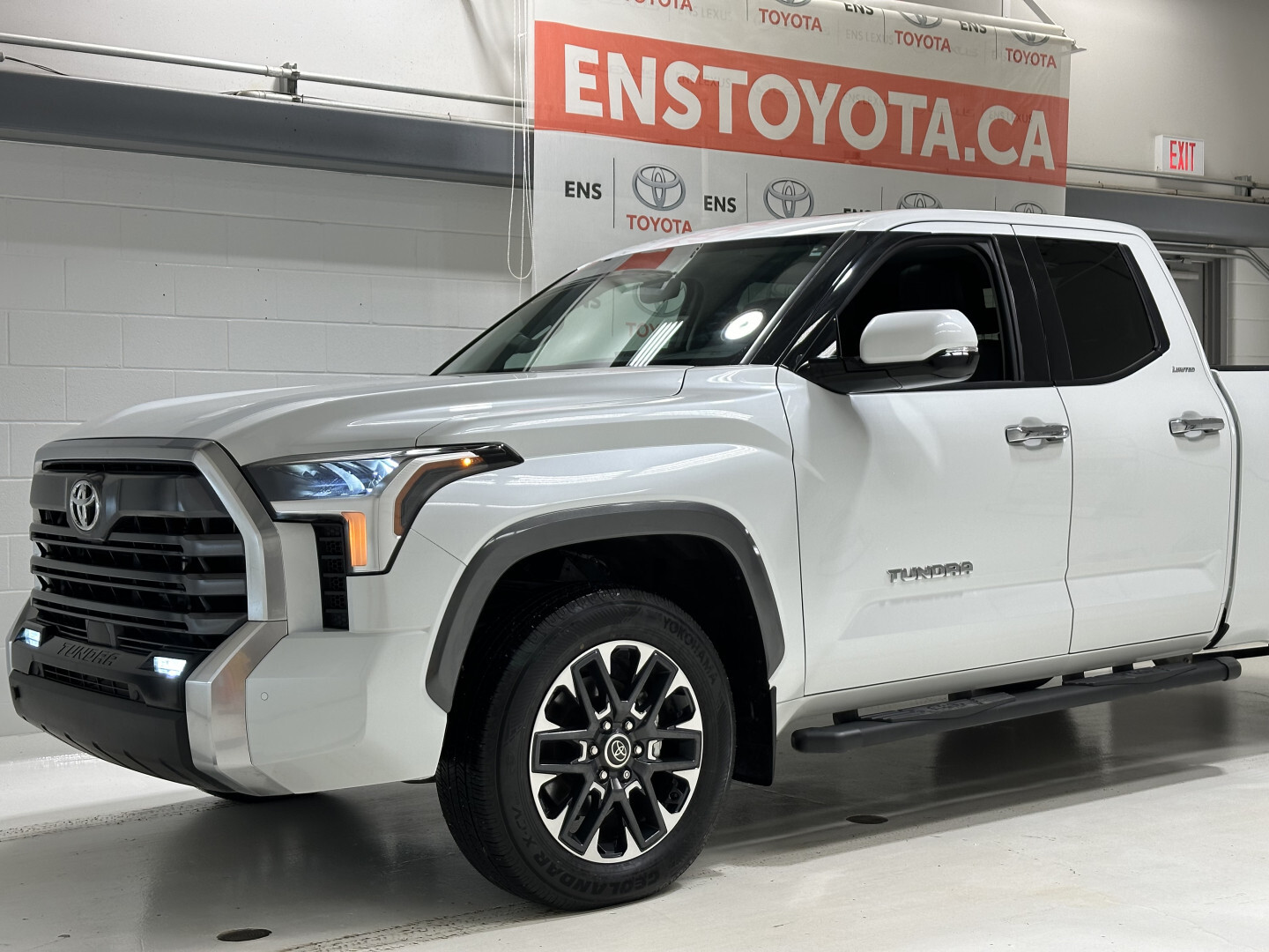 2022 Toyota Tundra Limited  - Certified - Sunroof