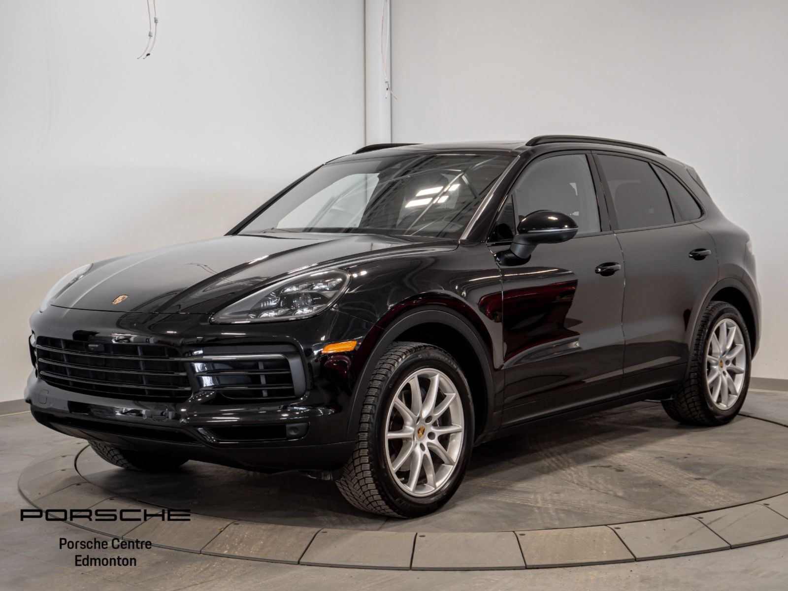 2020 Porsche Cayenne | No Accidents | Two Sets of Tires | Tow Package |