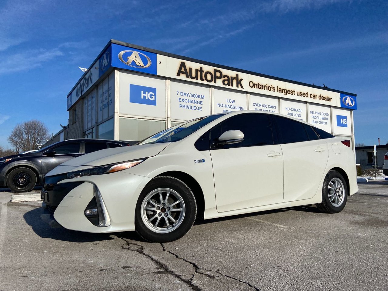 2018 Toyota Prius Prime PREMIUM Plug-In Hybrid | Leather Seats | Heated Se