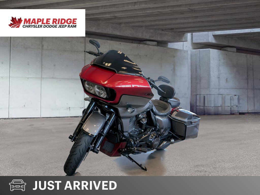 2019 Harley-Davidson FLTRXSE CVO Road Glide | 117ci | Two-Tone | Like-New