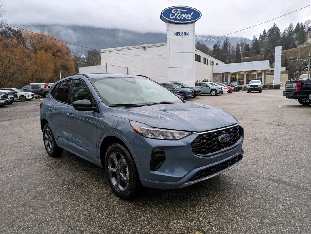 2024 Ford Escape ST-Line - 0.99% Financing Available, AWD, Cold Wea