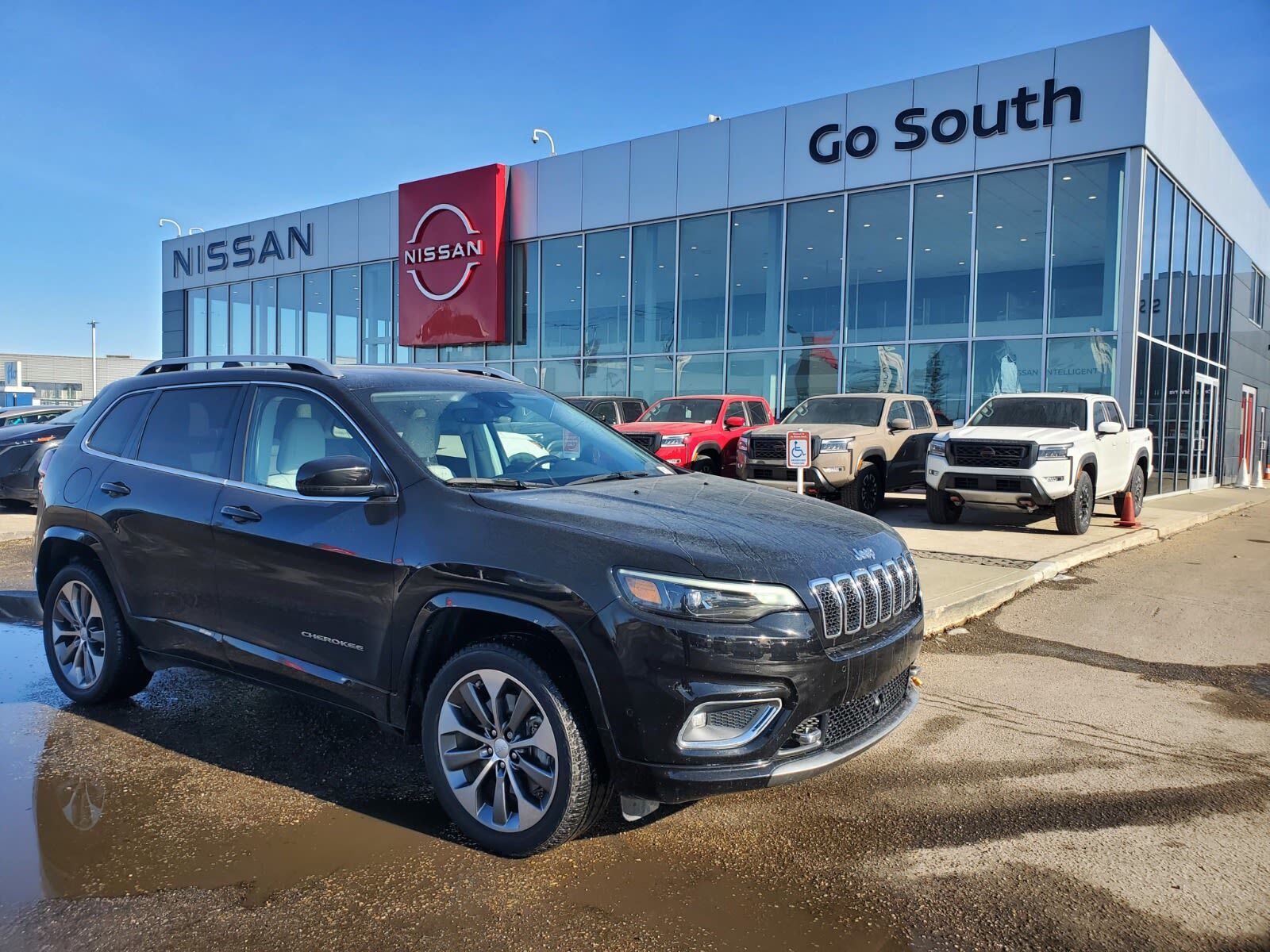 2019 Jeep Cherokee OVERLAND, 4X4, LEATHER