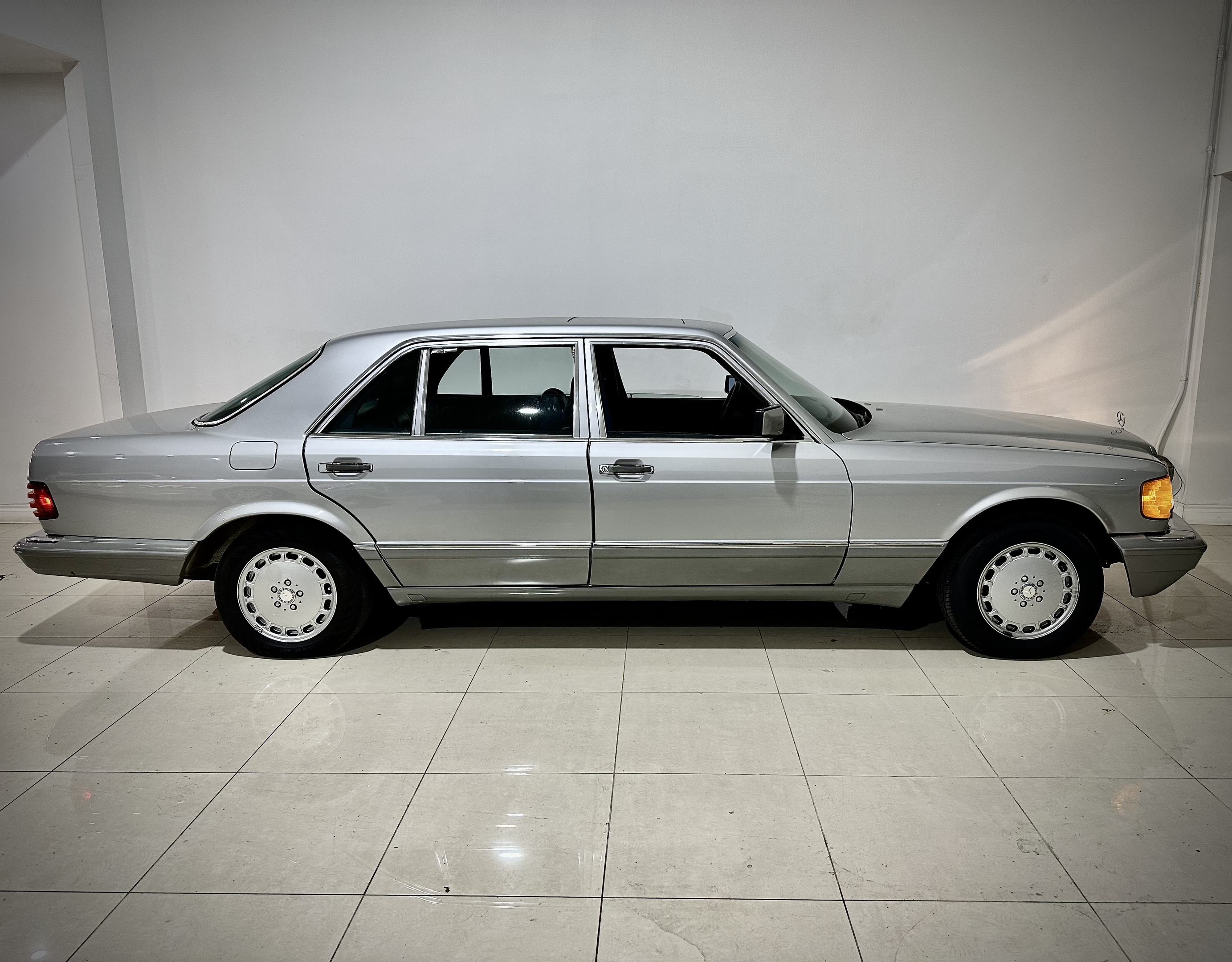 1987 Mercedes-Benz 420 Series | 420SEL | 4.2L V8 | 1987 | 