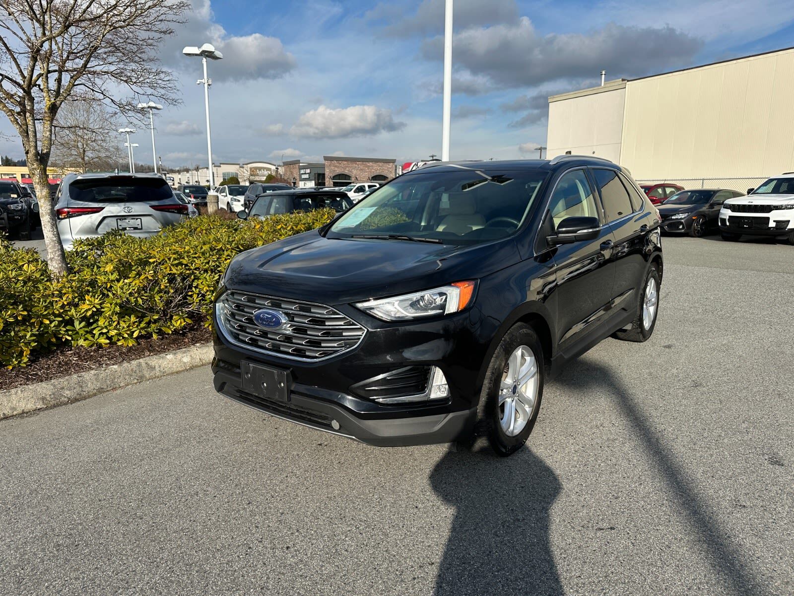 2020 Ford Edge SEL; AUTOMATIC, AWD, WINTER TIRES, HEATED SEATS, B