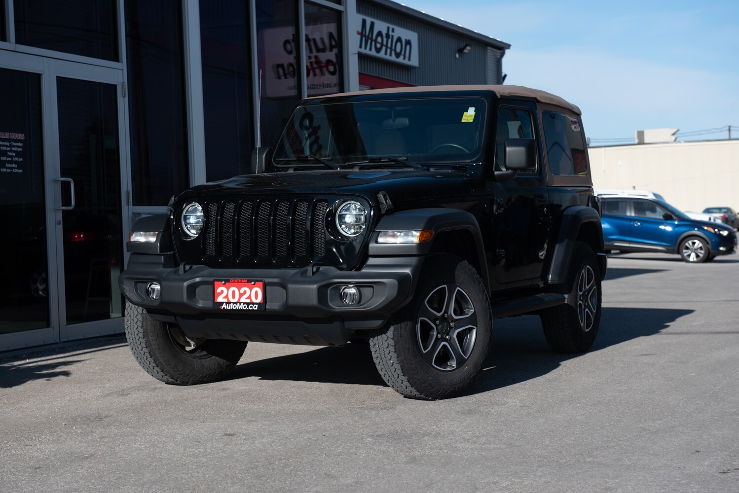 2020 Jeep Wrangler | CLEAN CARFAX | LOW KMS |