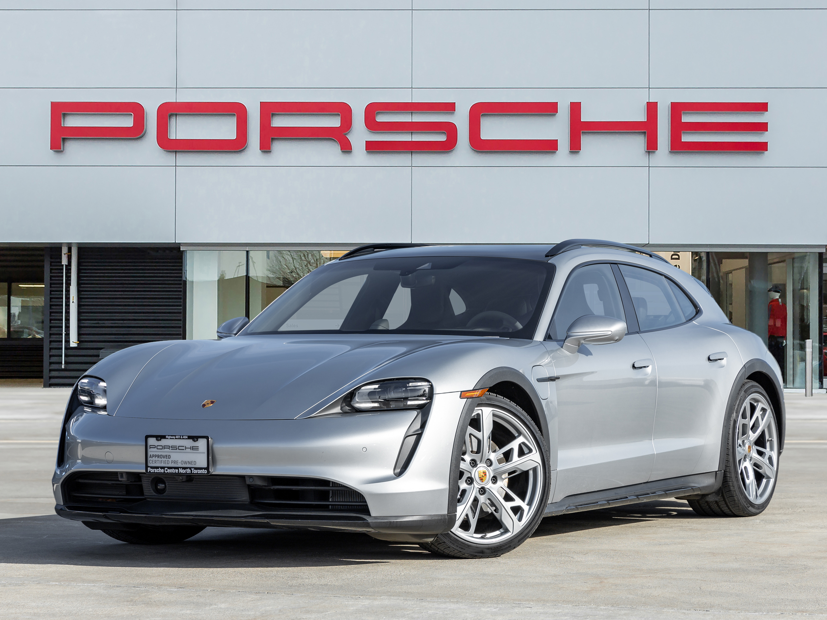 2023 Porsche Taycan 4S Cross Turismo | 2 Year Extended Warranty