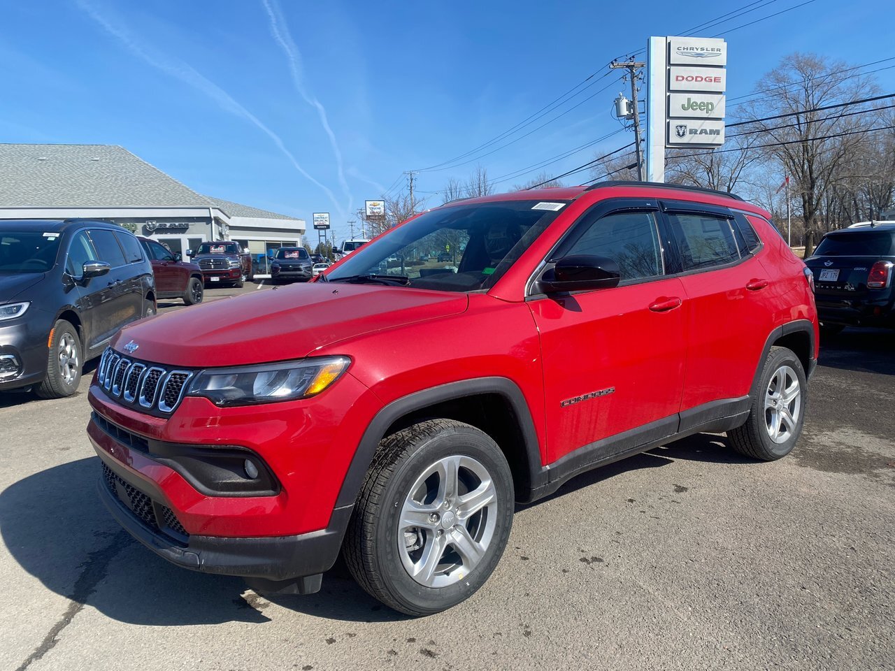 2024 Jeep Compass NORTH AWD..ADVANCED SAFETY..HEATED SEATS & WHEEL..