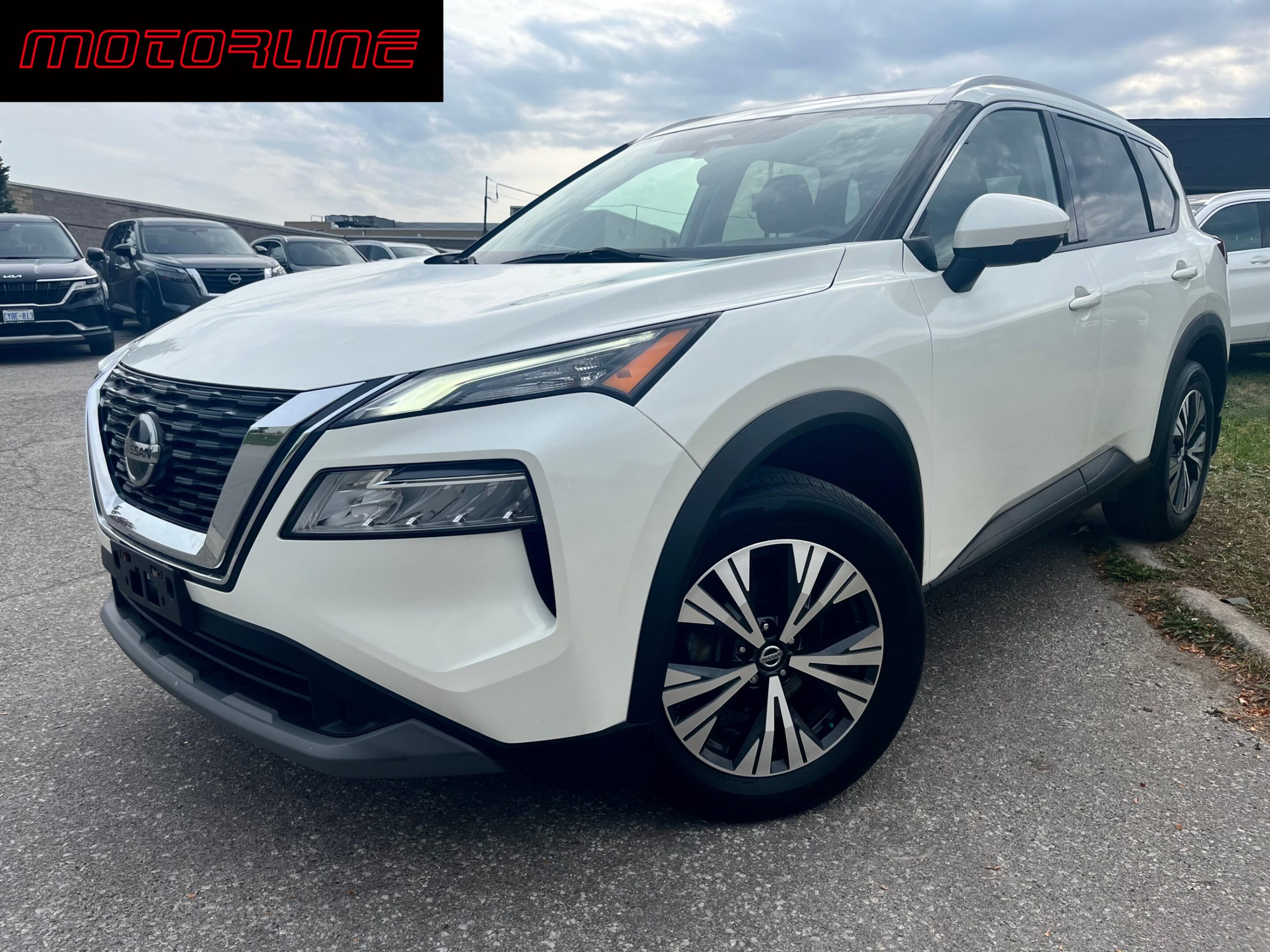 2021 Nissan Rogue AWD SV | CLEAN CARFAX | SERVICE HISTORY
