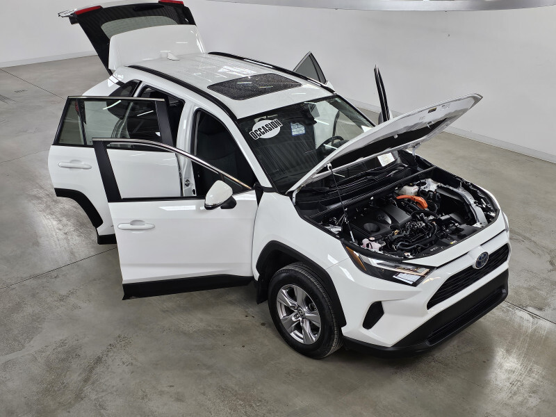 2022 Toyota RAV4 	XLE HYBRID 4WD-I MAGS*TOIT*CAMERA*SIEGES CHAUFFAN